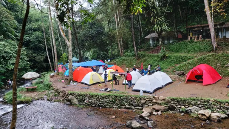 Wisata Alam Capolaga Camping Terindah di Dekat Bandung – Tak Mau Terlewatkan